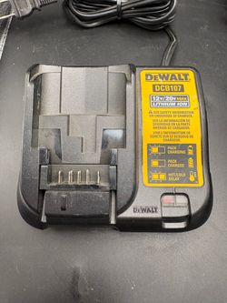 NEW Dewalt DCB107 12V & 20V Max Li-ion Battery Charger