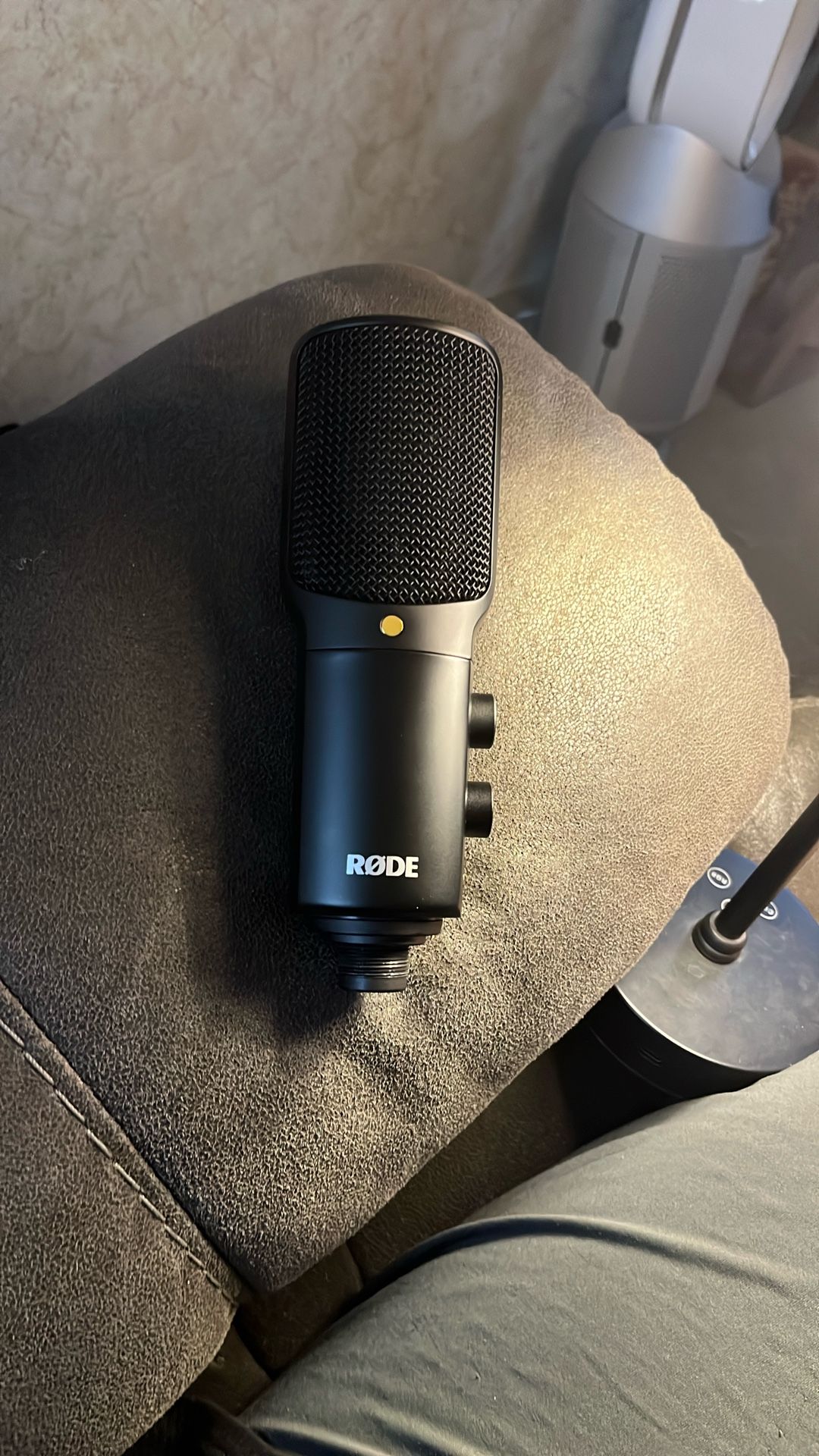 RODE NT-USB MICROPHONE NEW