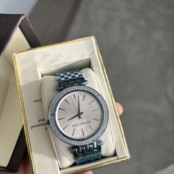 ✨ Michael Kors Women’s Watch – Like New w/ Box ✨