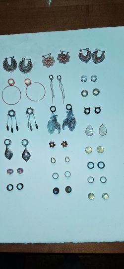 Gage earings