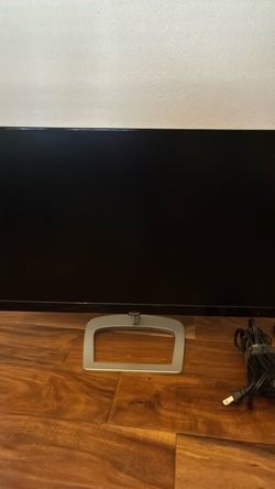 Philips Flat Screen Monitor with Stand 2 of them