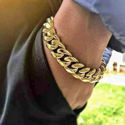New 18k Yellow Gold Cuban Link Bracelet 