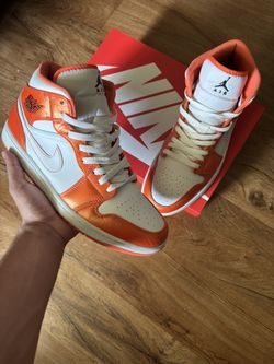 Jordan 1 metallic orange