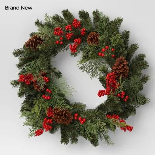 Brand New Threshold 29" In Wreath With Pinecones And Berries