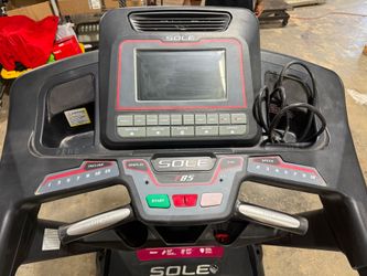 SOLE F85 Treadmill