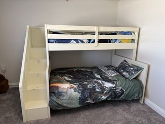 Twin Over Full Bunk Bed (includes Bottom Mattress)