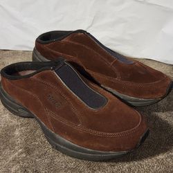 Ryka Slip On Brown Shoes Size 9