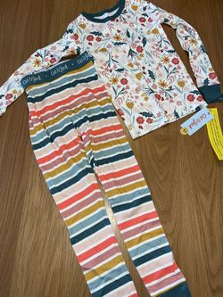 Girls Pajama Set Size 6 