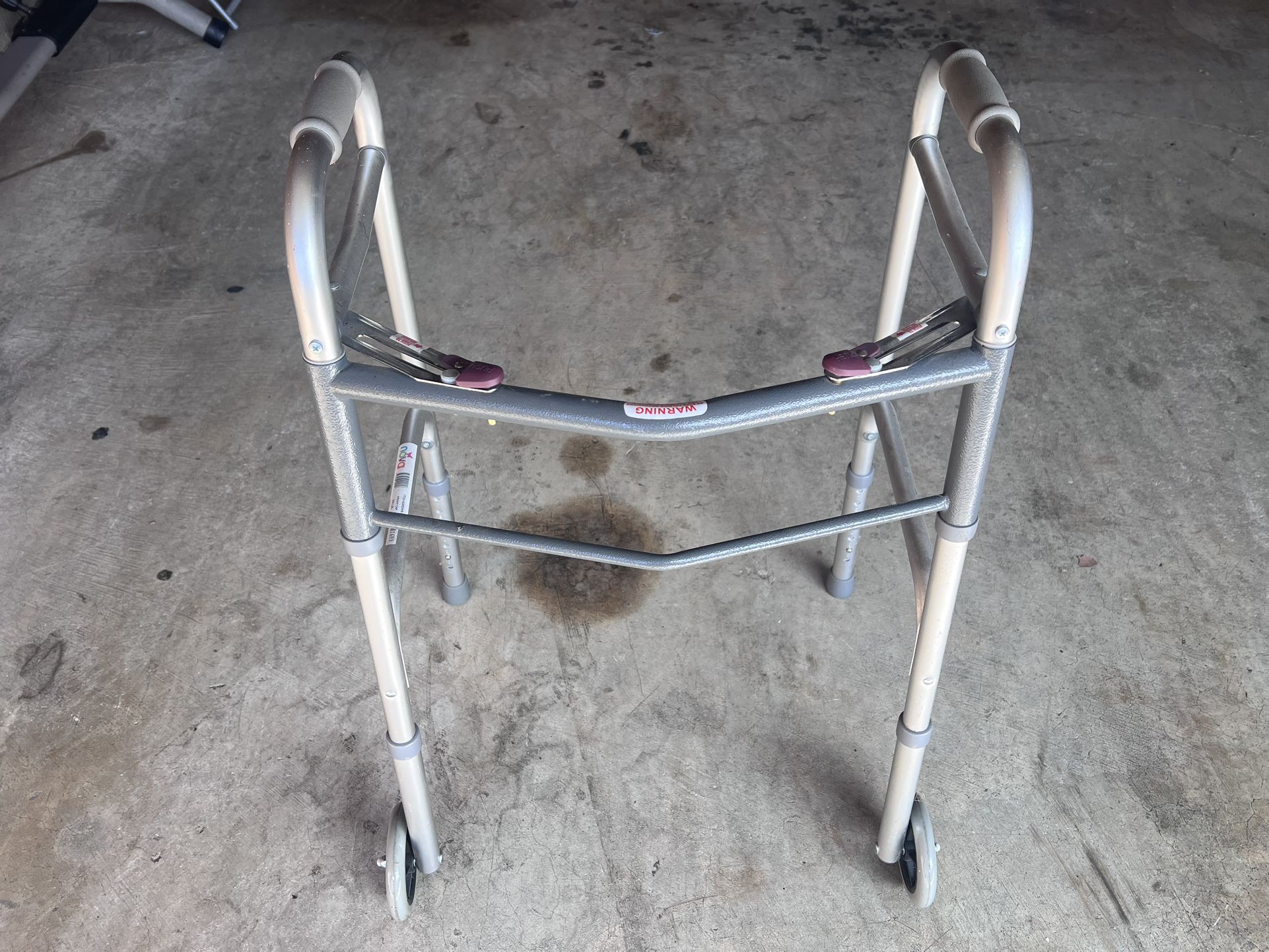 NOVA - The standard folding walker in has a lightweight aluminum frame.