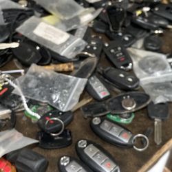 Venta Y Programación De Llaves Y Controles