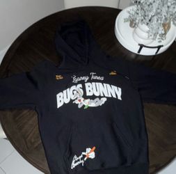 Looney Tunes x Shoe Palace Bugs Bunny Graphic Black Hooded Pullover Hoodie Large
