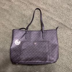 Michael Kors Black MK Design 100$