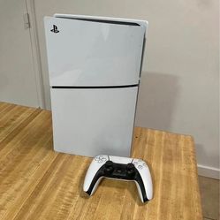 PlayStation 5 1Tb Basically Brand New