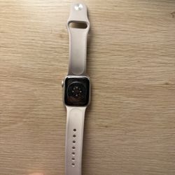 Apple Watch Series 8 GPS 38mm