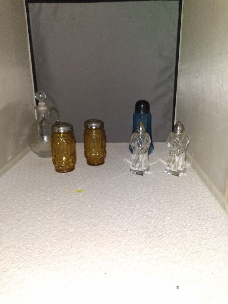 Glass S & P Shakers
