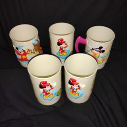 Lot Of 5  Vintage Old Walt Disney's World On Ice - Mickey Mouse Super 3-D Mugs