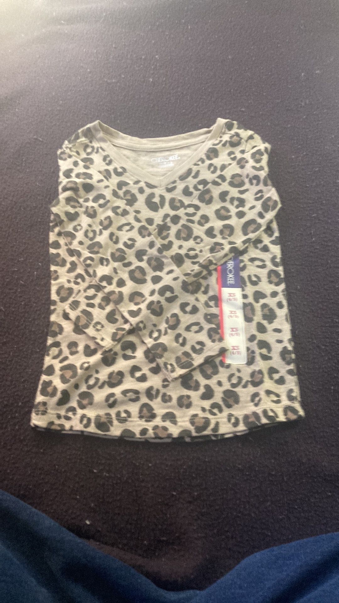 New with Tags Children’s Cherokee XS (4/5) Long sleeve Leopard Print Shirt.