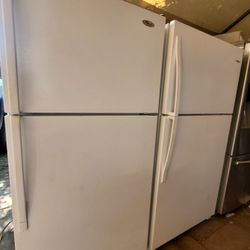 WHIRLPOOLS REFRIGERATORS WORKING PERFECTLY 