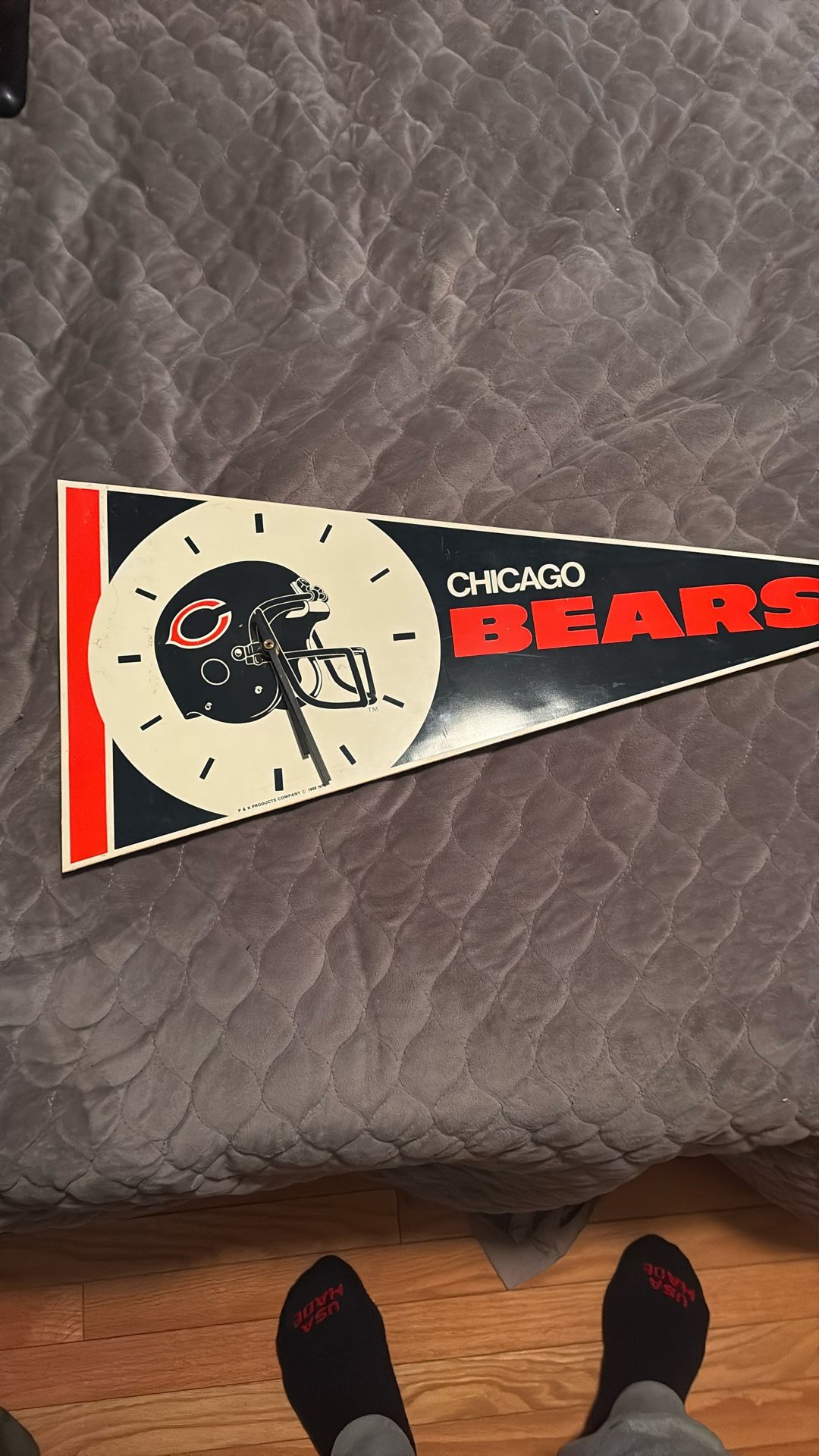 Bears Pennant Clock
