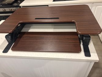 Vivo portable lift desk