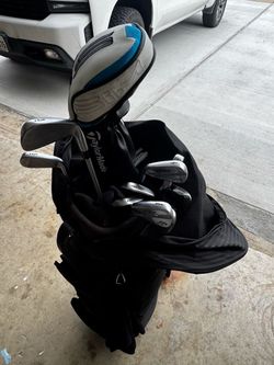 Callaway Apex Iron Set with Golf Bag