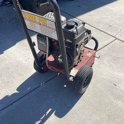 Industrial Pressure Washer.
