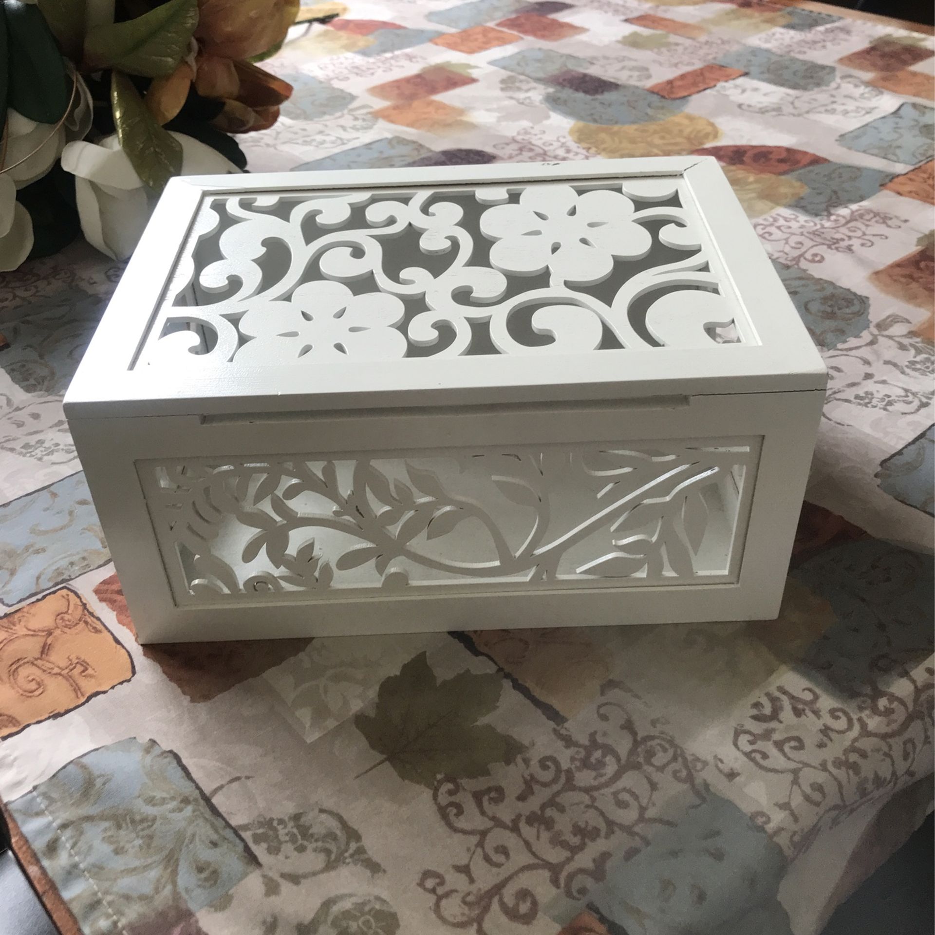 beautiful box for wedding gparties etc