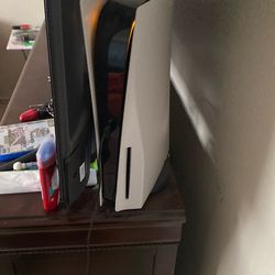 PS5 With games and 2 Controllers Want to sell ASAP