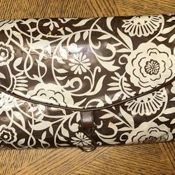 Bath & Body Works: Hanging Toiletries Bag