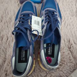 New Adidas LA Trainers