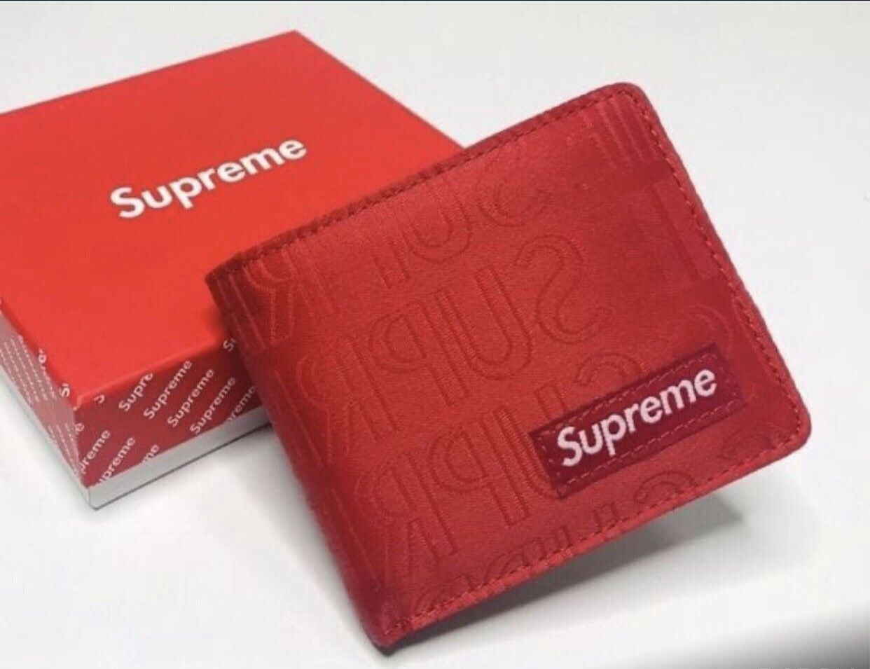 Supreme Wallet New Fast Shipping Very Good Quality 