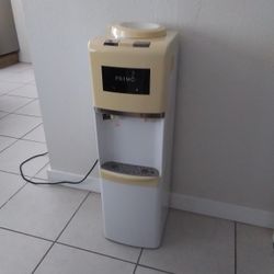 Water Despenser And Hot And Cold Works