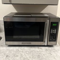 Gently Used Black + Decker Microwave