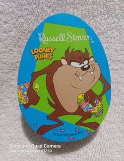 Vintage Looney tunes taz Easter egg shaped holder
