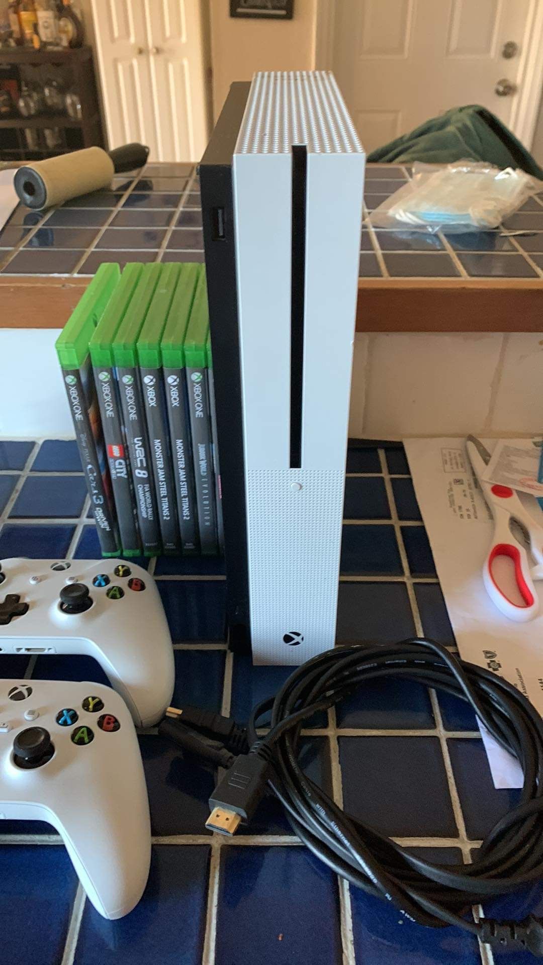 Xbox One S