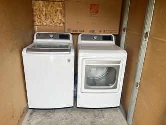 LG Washer and Dryer Set White