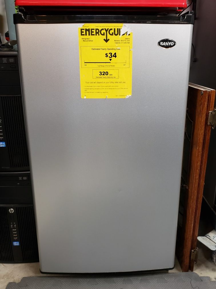 Sanyo Refrigerator