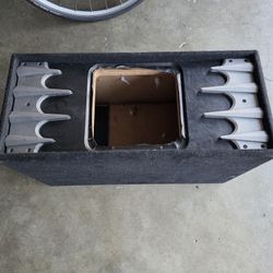 Kicker 10 inch Sqaure box