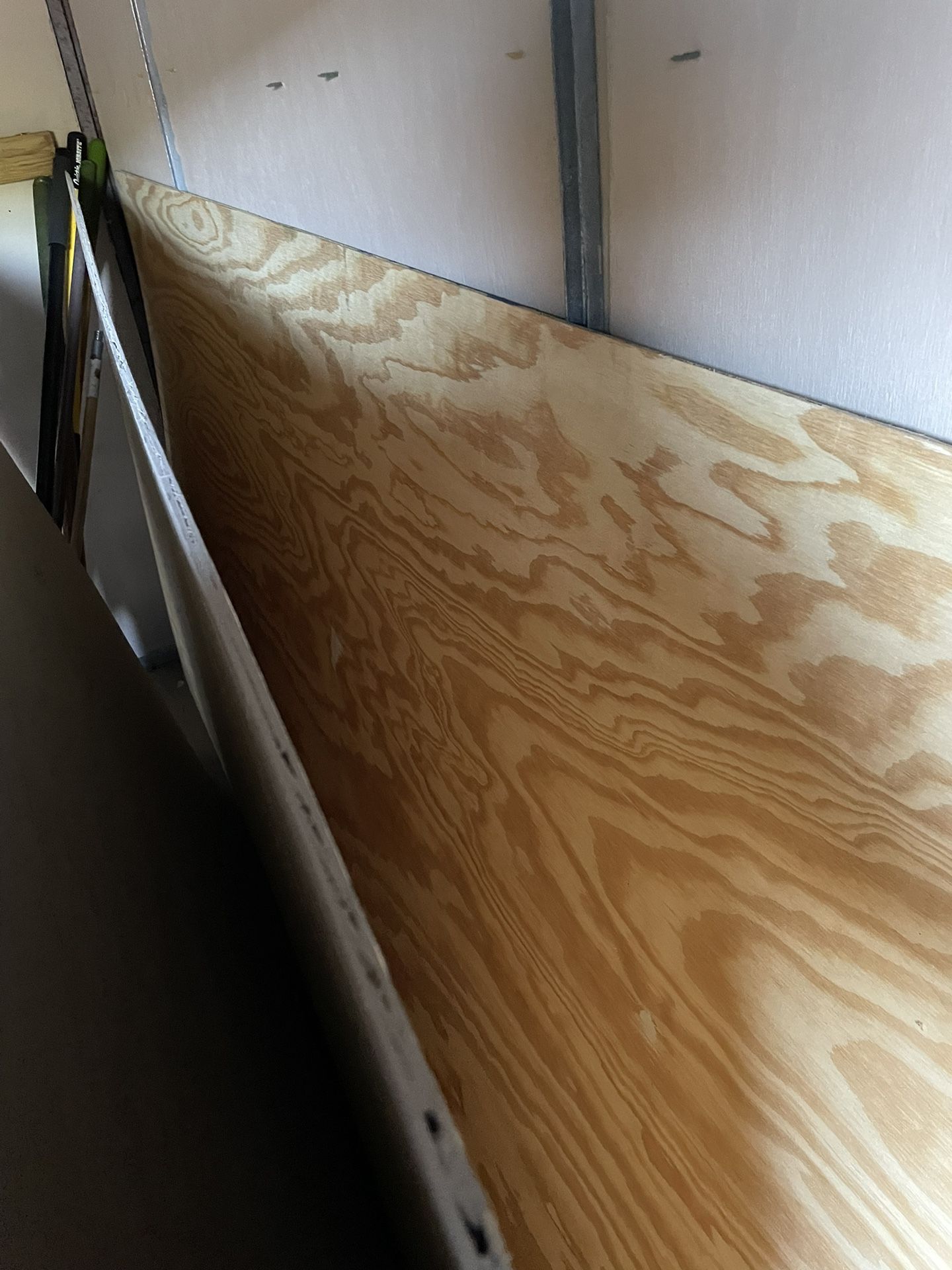 1/4” plywood 5 Sheets for Sale in Oakland Park, FL - OfferUp