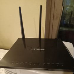 AC1900 Smart WiFi Router