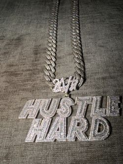 Piece and Chain (HUSTLE HARD)