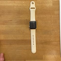 Apple Watch 7000 Series 