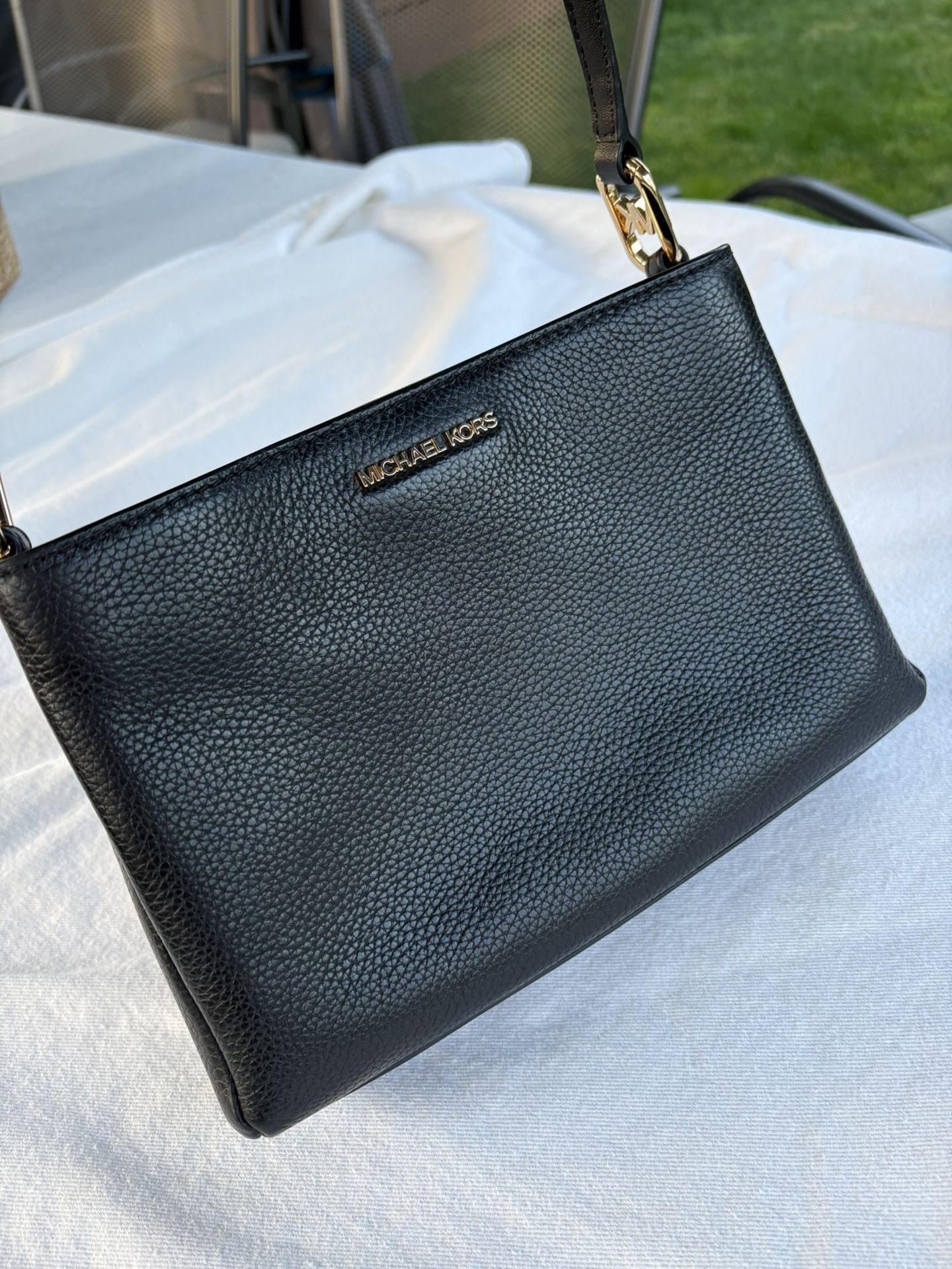 MICHAEL KORS Leather Crossbody Bag