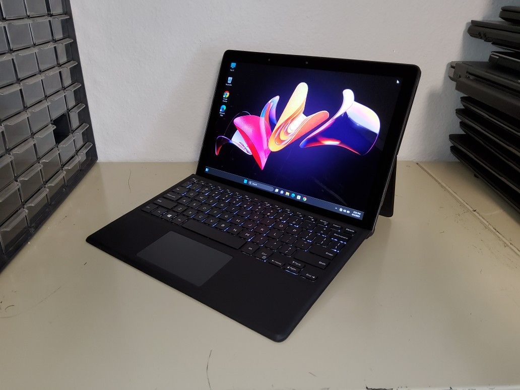 Dell Latitude 5290 2-in-1 Quad i5-8350U 1.7GHz 8GB 256GB SSD Win11