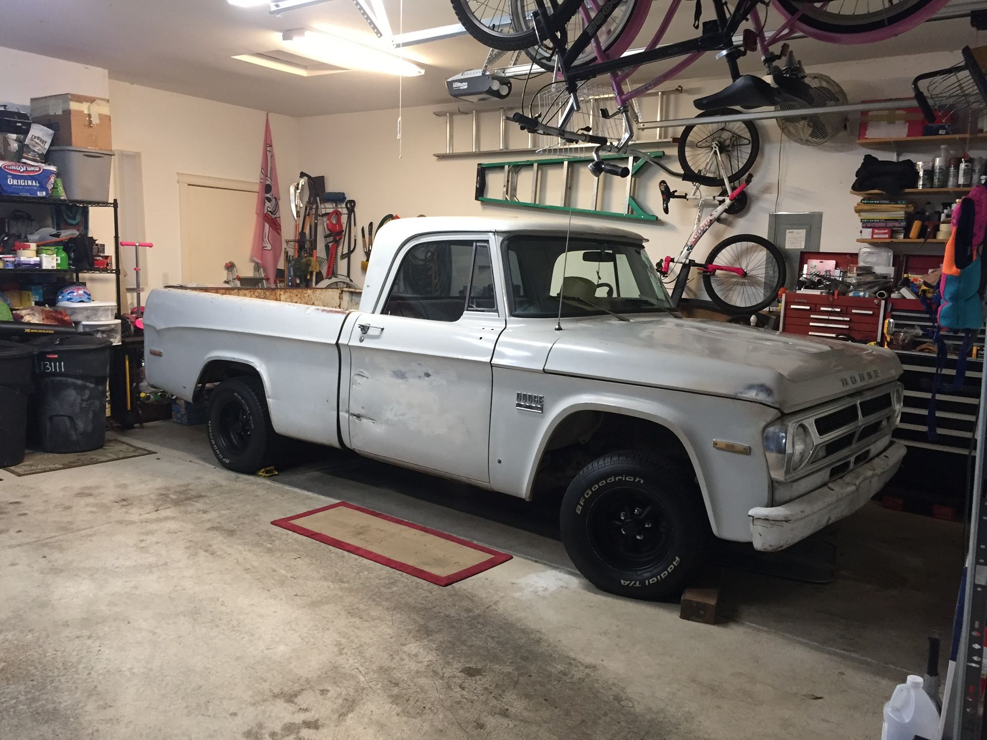 1971 Dodge D100 Sweptline