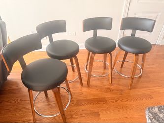 4 Counter Height Swivel Chairs – Black Leather Seats – Like New