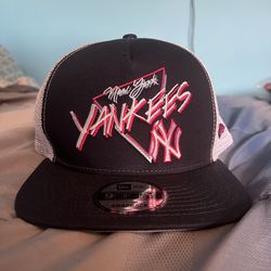 New York Yankees New Era 9Fifty A-Frame Snapback Trucker Hat Men's Cap NWT