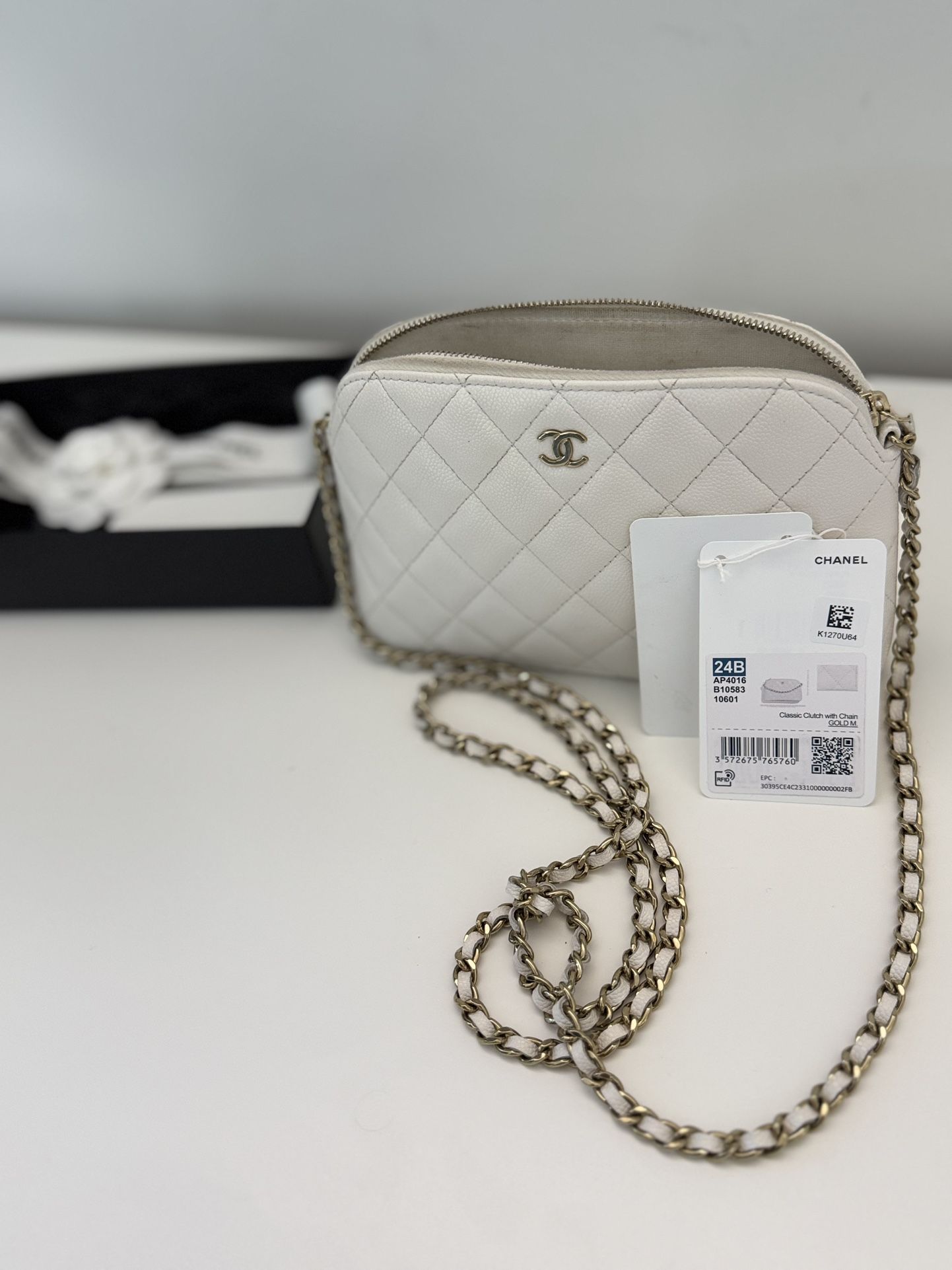 Chanel Classic White Handbag With Gold Chain