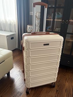 BRAND NEW 24inch luggage