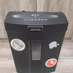 Fellowes W-6C Shredder !!